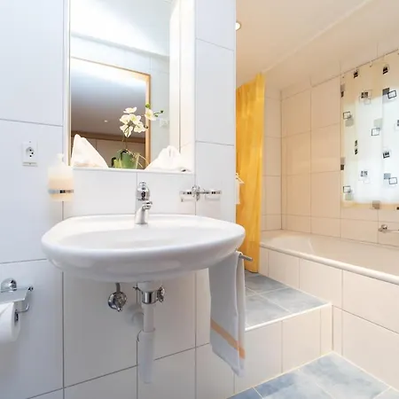 Puntschella Veglia * Pontresina