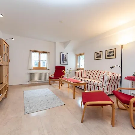 Puntschella Veglia * Pontresina