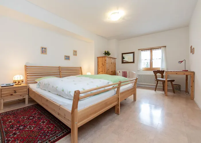 Appartement Puntschella Veglia