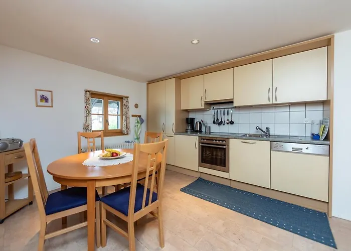 Puntschella Veglia * بونتريسنا